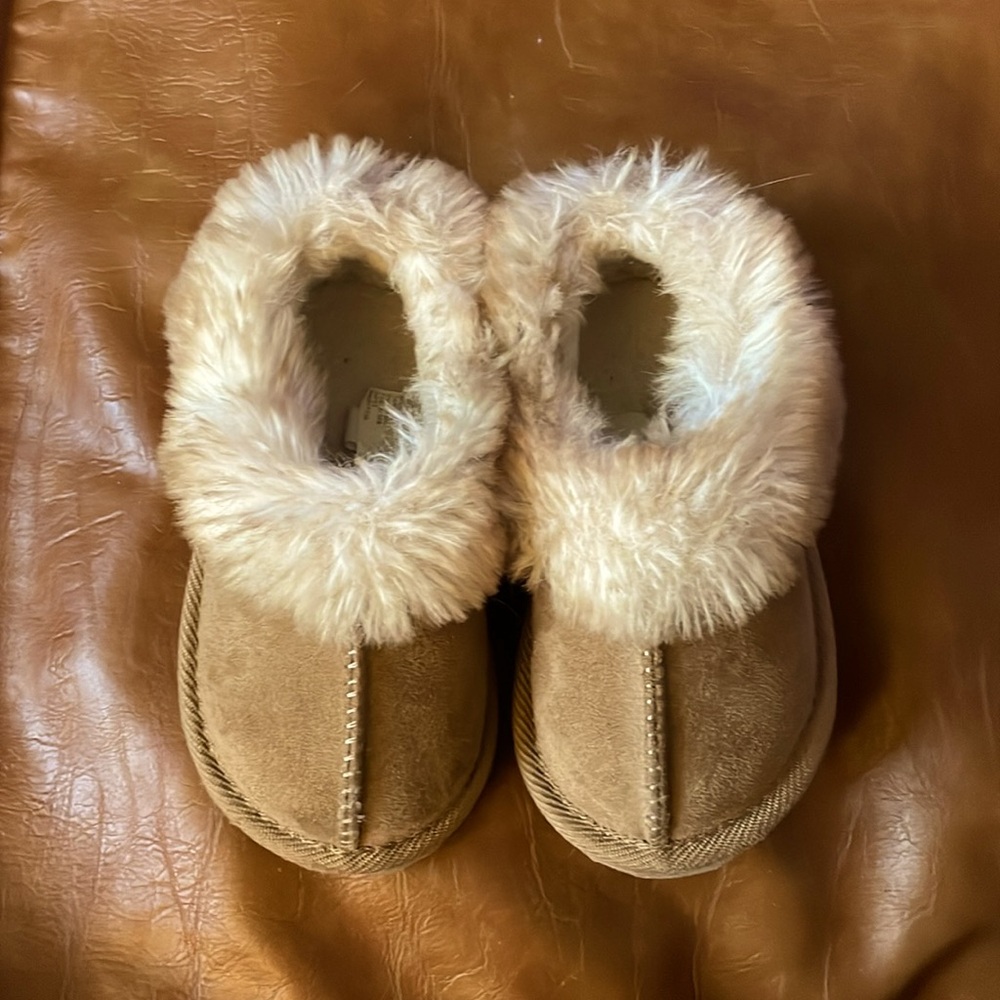 Faux Fur Toddler Slippers Cat and Jack